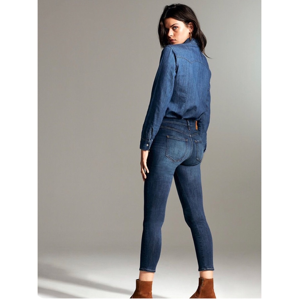 Denim Forum The Nico Mid Rise Skinny